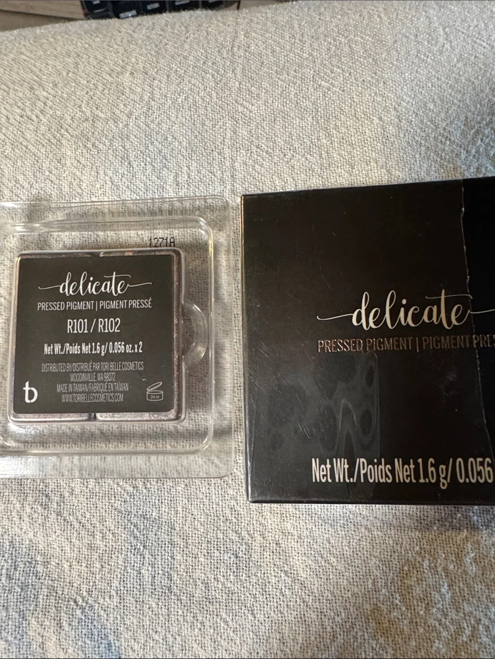 “Delicate”  Rose & Dusty Rose Pressed Pigment Duo